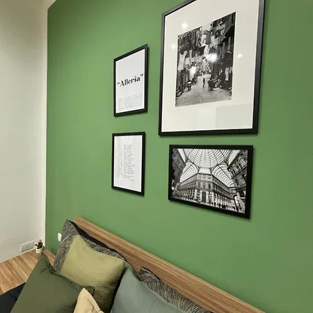 Salotto Mariella Daire Napoli